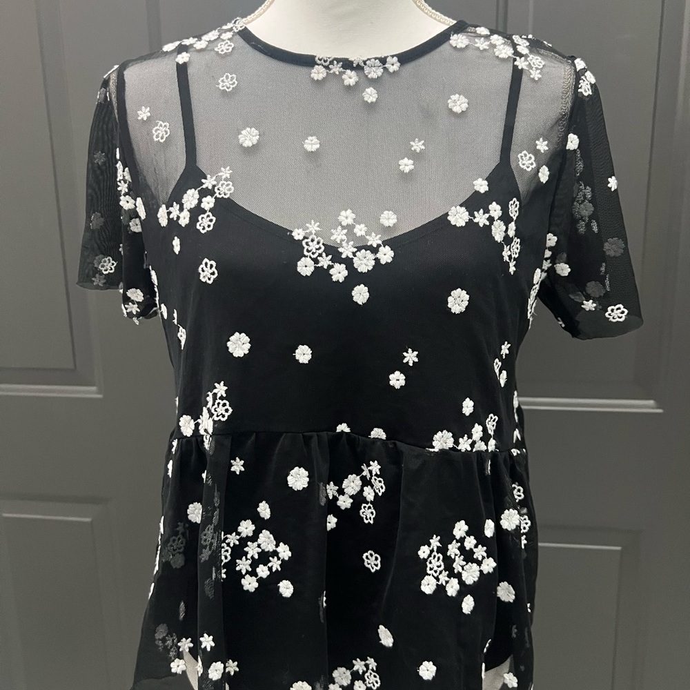 Elegant Black Floral Mesh Top